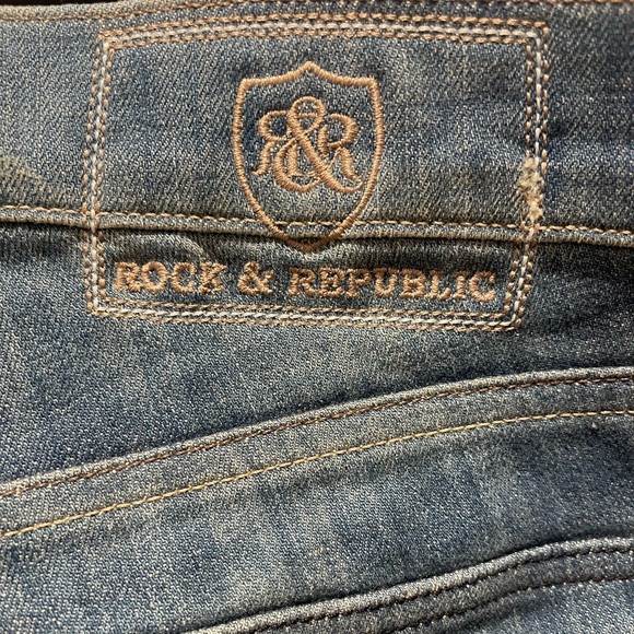 ROCK & REPUBLIC - Ralph Low Rise Relaxed Straight Leg - Picture 9 of 13